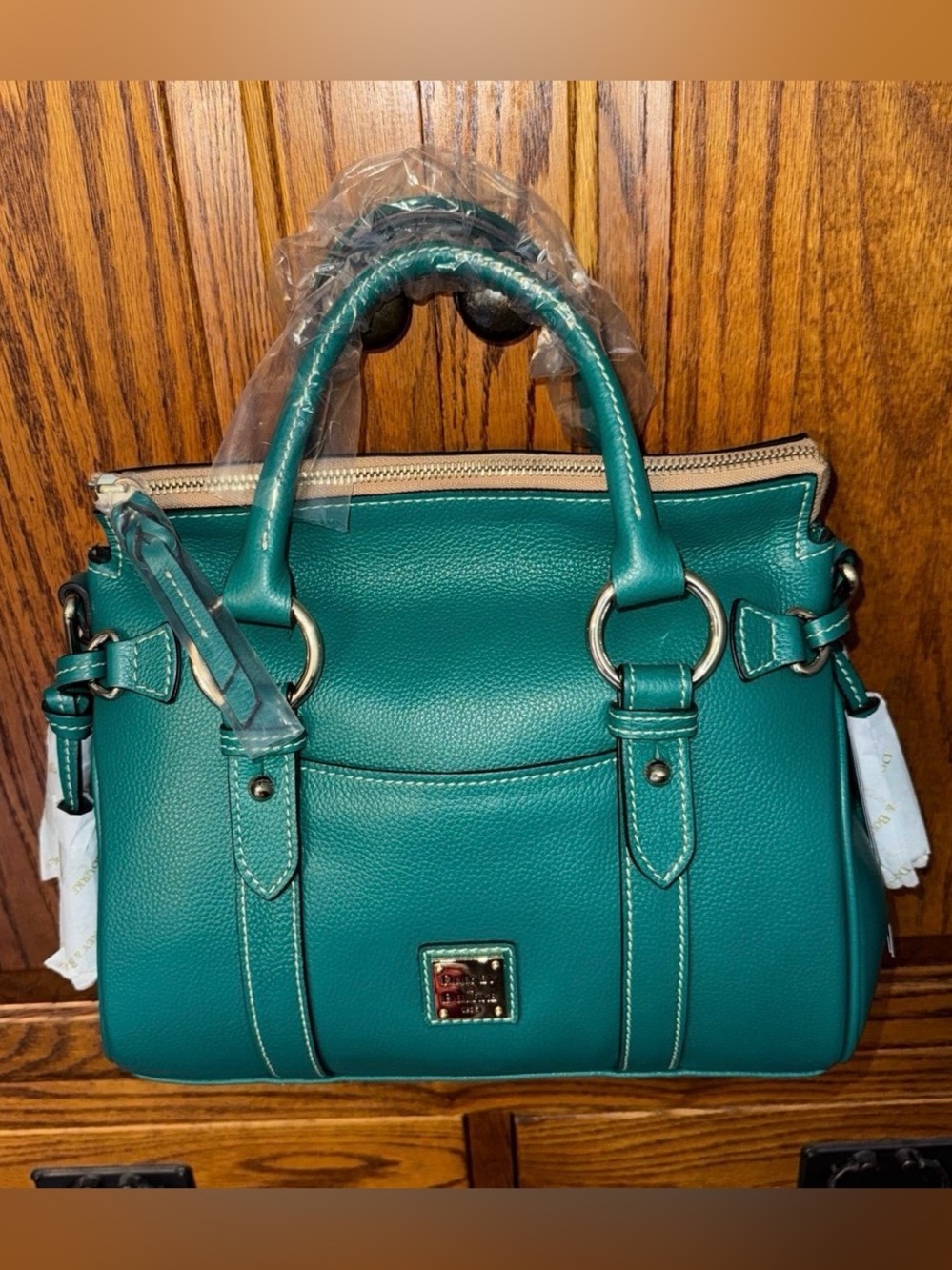 NWT Dooney & Bourke Kelly Green Sorrento Satchel 30 with strap - Picture 1 of 8